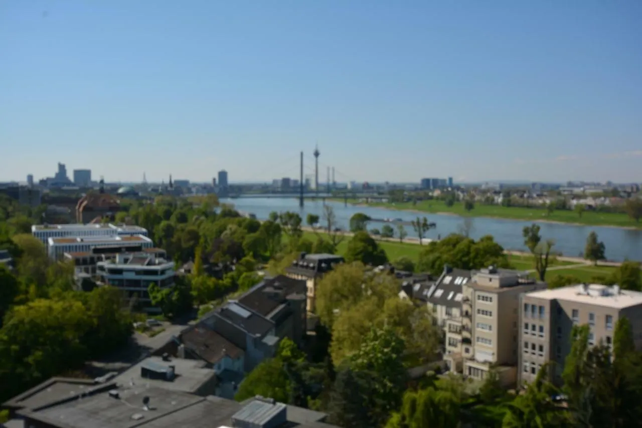 Luxury Apartment In Duesseldorf Near Trade Fair