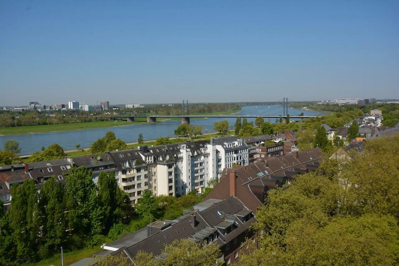 Luxury Apartment In Duesseldorf Near Trade Fair Deutschland